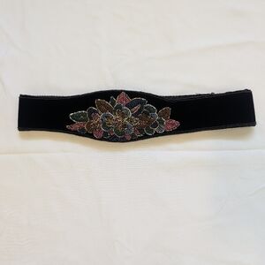 La Regale Belt with Floral Embroidery